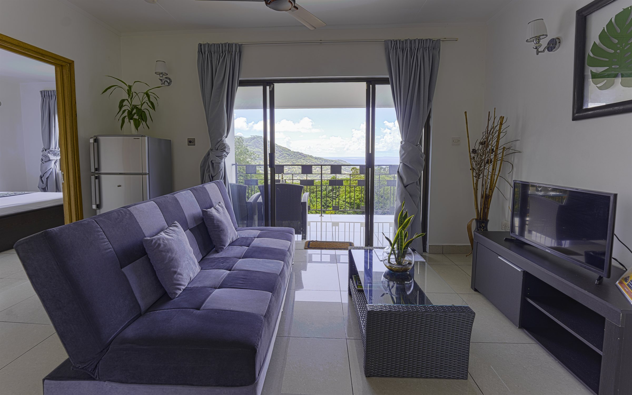 Living room with view to the balcony